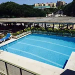 Rosapark بلاتجا ذارو